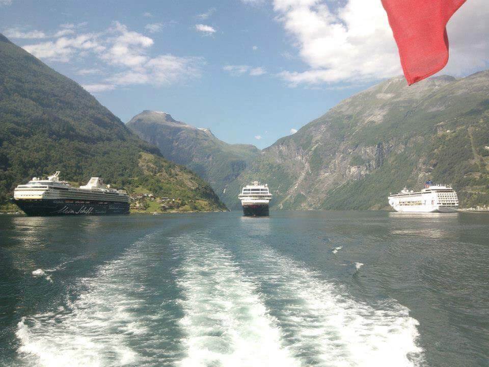 Cruising into the Geirangerfjord
