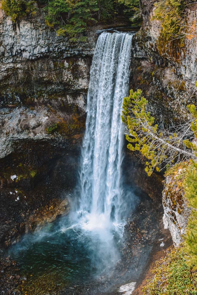 Brandywine Falls, one of the best waterfalls around Vancouver