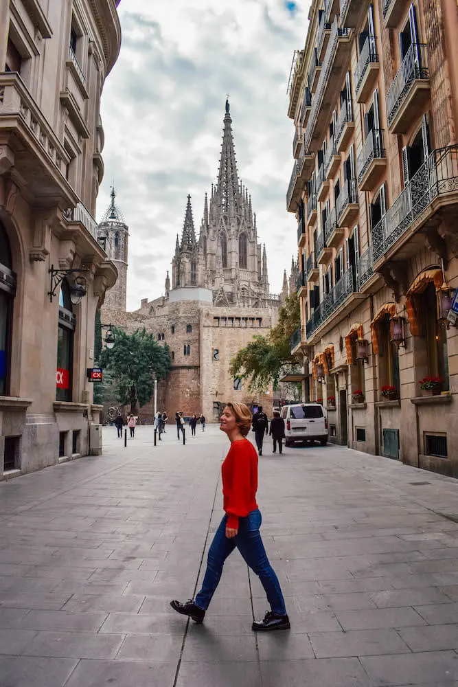 Exploring the streets of Barcelona with the Barcelona Cathedral behind us