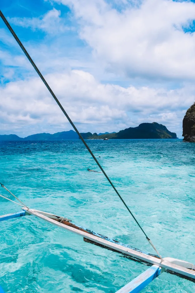 The turquoise water of El Nido, Philippines