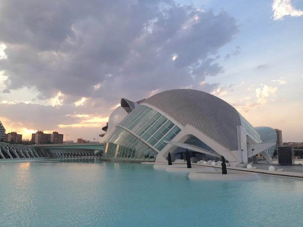 Exploring Valencia - photo by Around the World in 24 Hours