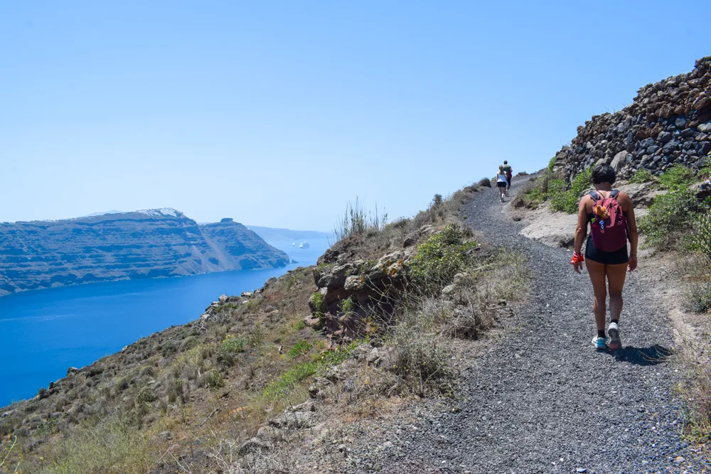 Hiking from Imerovigli to Oia - the "wild" section of the trail
