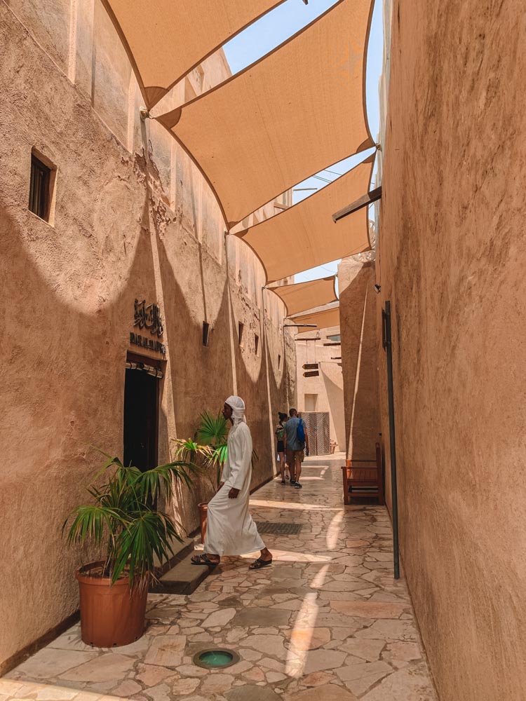 Discovering the streets of Al Fahidi historical district in Dubai