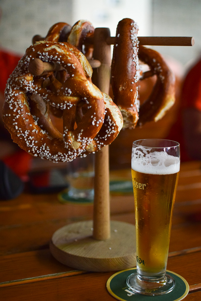 Beer and pretzels from Gasthaus Glöcklbräu in Graz