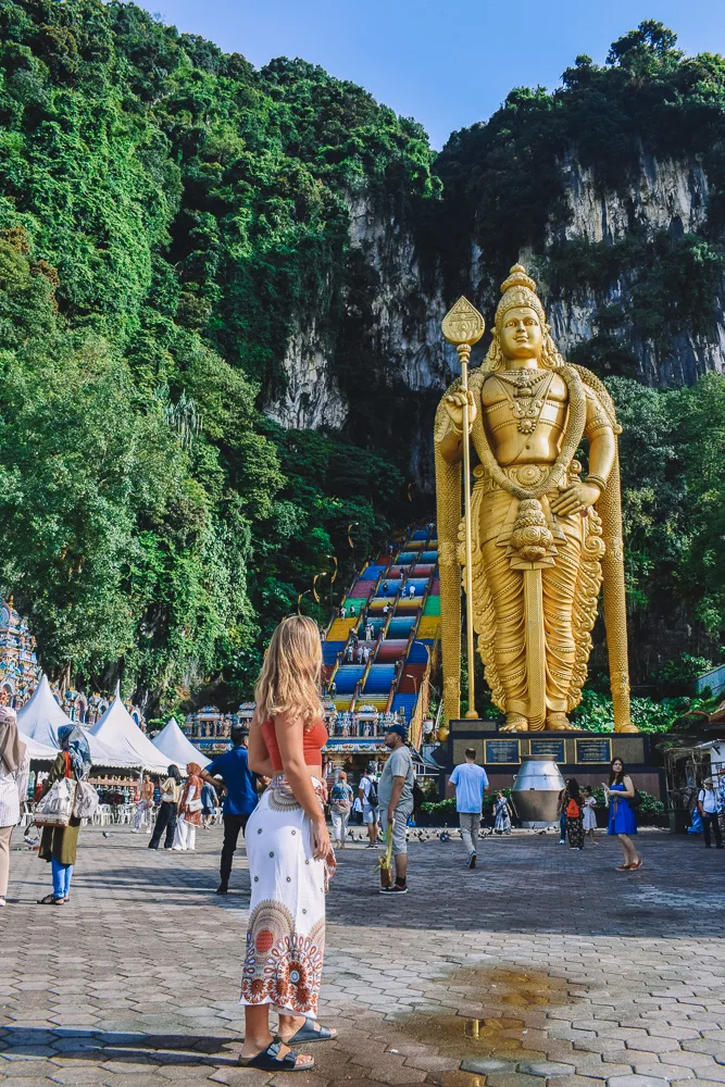 Exploring the beautiful Batu Caves in Kuala Lumpur, Malaysia