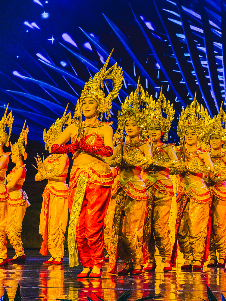 Watching the Cultural Heritage Show at Manting Park in Xishuangbanna, China