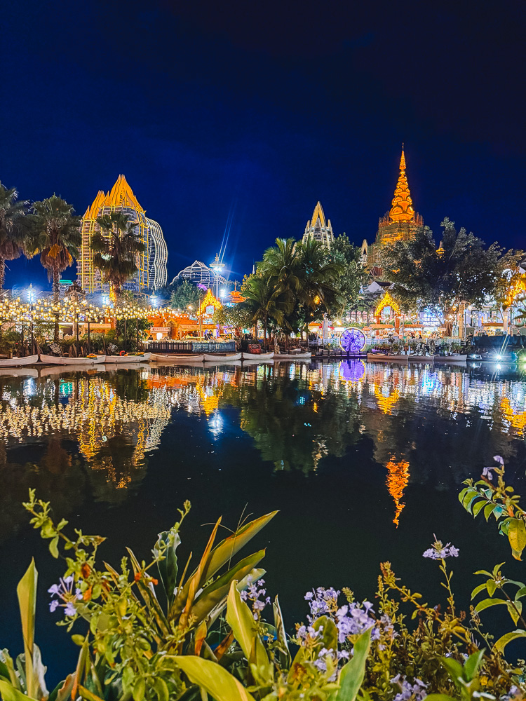 Evening lights at the Starlight Night Market in Jinghong City, Xishuangbanna, in China