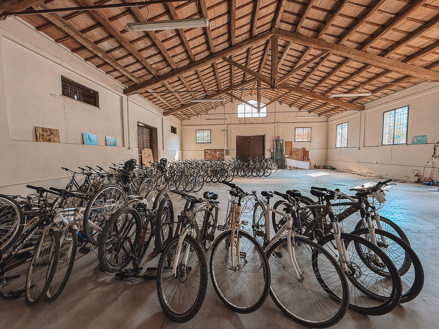 Pick up your bike from one of Ravenna's new welcome hubs!