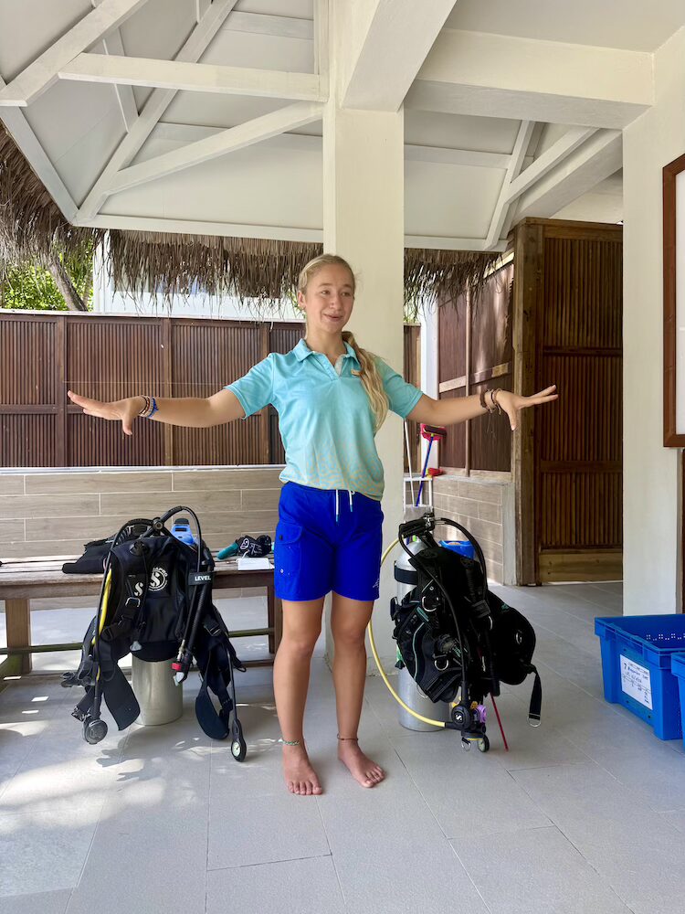 Learning to scuba dive at Nova Maldives with our scuba instructor Jenna