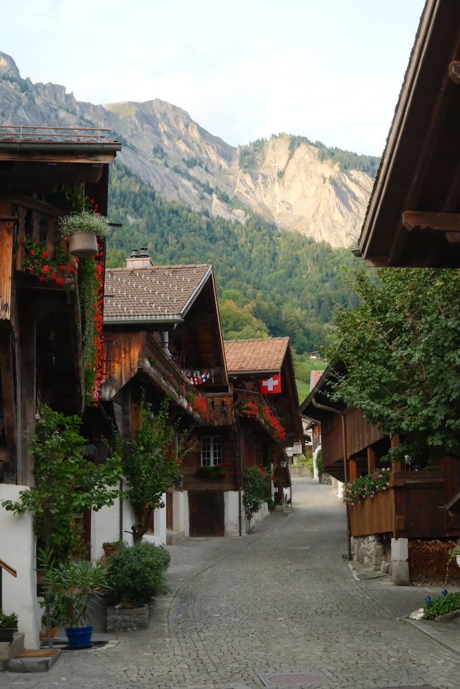 Exploring the cute streets of Brienz in Switzerland